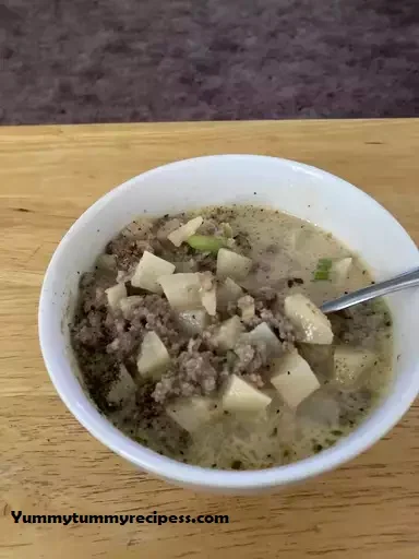 Easy Cheeseburger Soup Recipe | Creamy & Quick One-Pot Meal 3 Easy Cheeseburger Soup Recipe